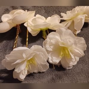 White flower hair pins 5pcs